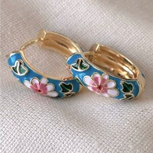 Vintage style 18K gold plated huggie hoop Earrings stainless womens jewelry